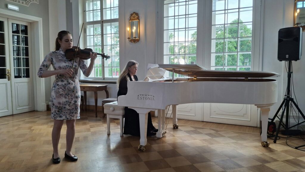 Kontsert "Suvi südames" 04.06.2026