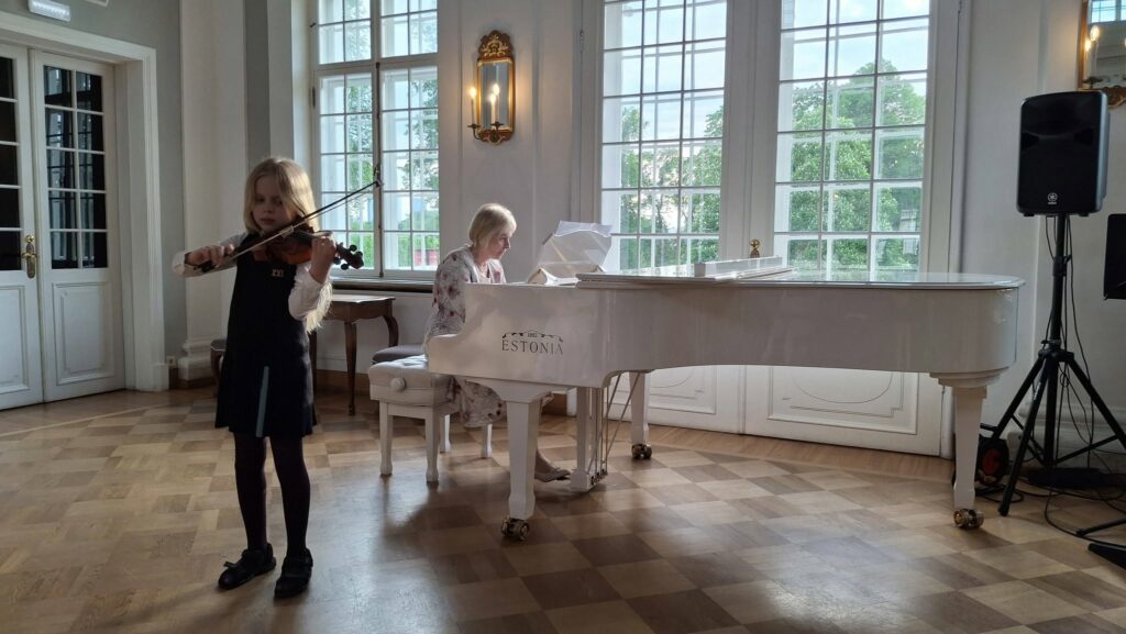 Kontsert "Suvi südames" 04.06.2026